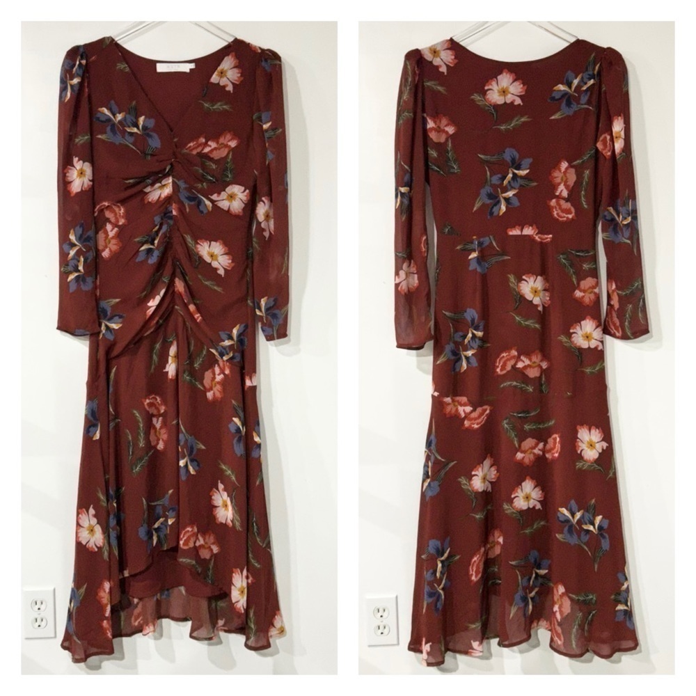 NEW ASTR The Label Ruched Front Midi Dress Rust‎ Red Floral M